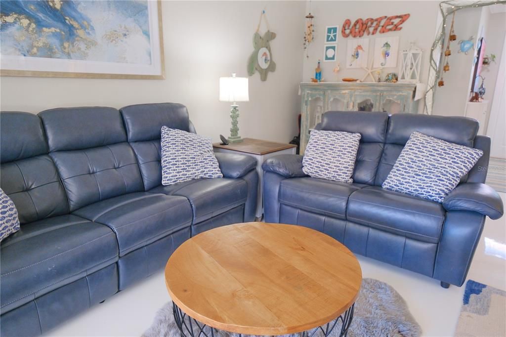 Activo con contrato: $650,000 (3 camas, 2 baños, 1834 Pies cuadrados)