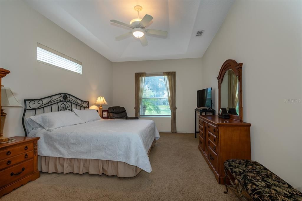 For Sale: $325,000 (3 beds, 2 baths, 1991 Square Feet)
