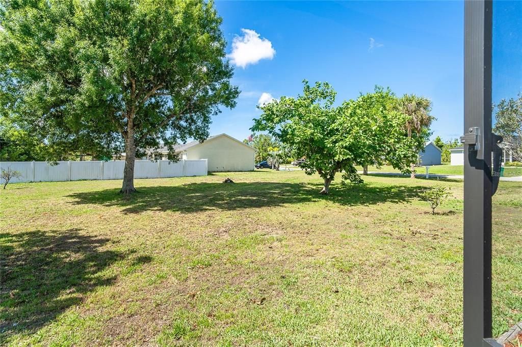 En Venta: $35,000 (0.23 acres)