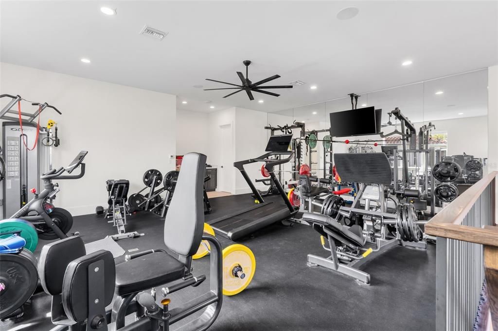 For Sale: $3,750,000 (4 beds, 5 baths, 5341 Square Feet)