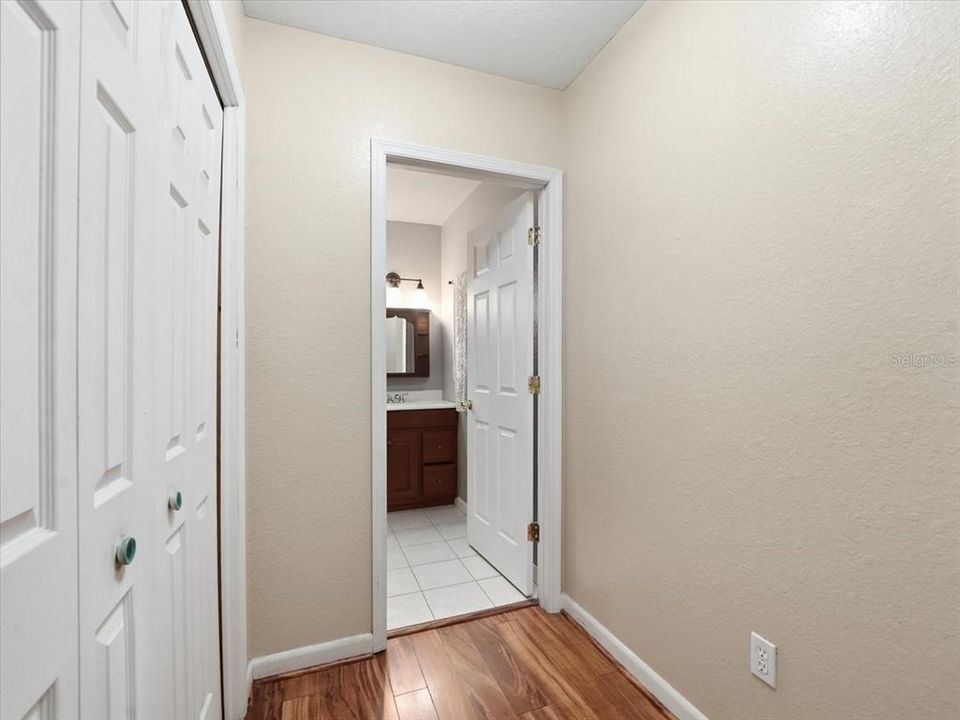 En Venta: $460,000 (2 camas, 2 baños, 1411 Pies cuadrados)