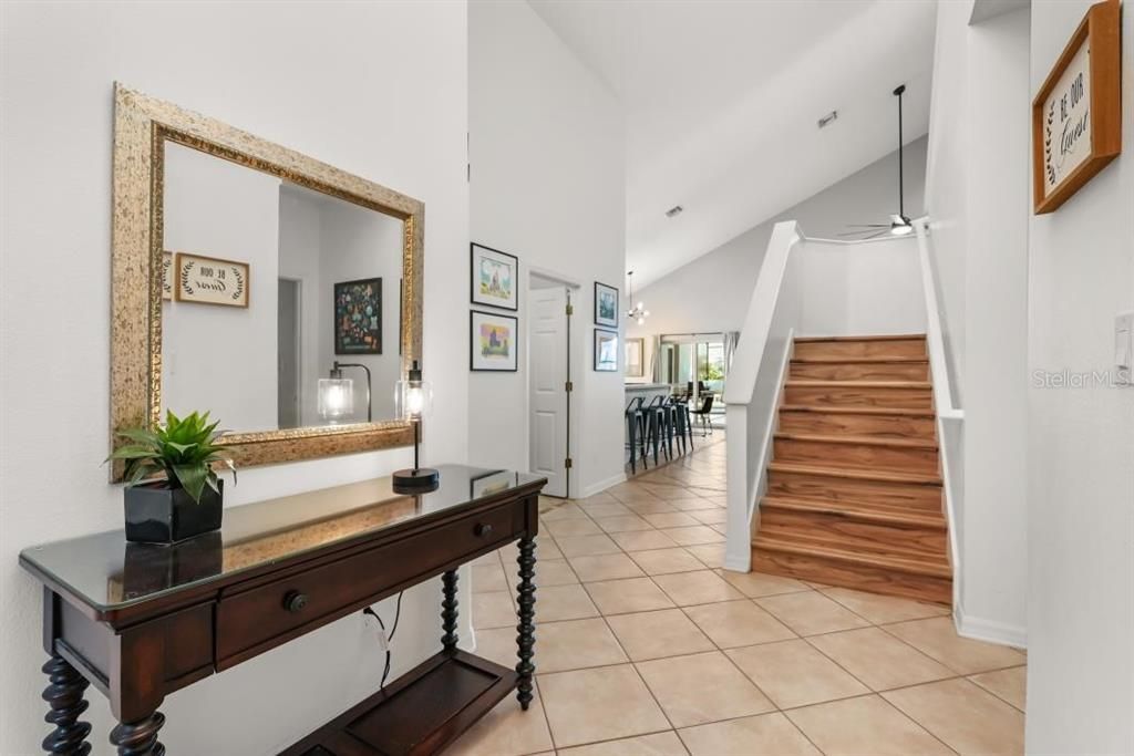 En Venta: $585,000 (6 camas, 4 baños, 2734 Pies cuadrados)