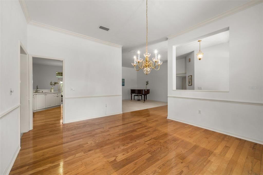 На продажу: $649,900 (4 спален, 3 ванн, 3496 Квадратных фут)