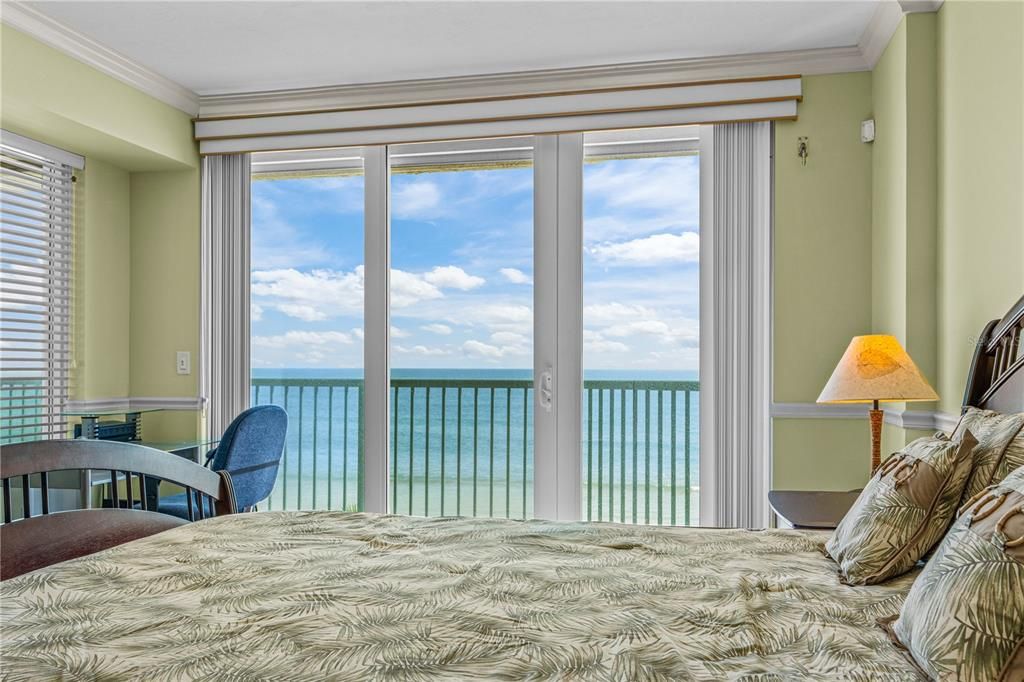 For Sale: $609,000 (3 beds, 3 baths, 1884 Square Feet)