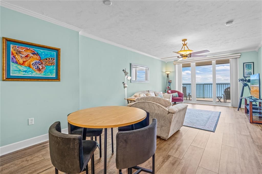 For Sale: $609,000 (3 beds, 3 baths, 1884 Square Feet)