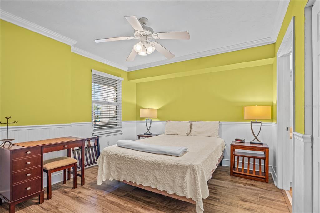 For Sale: $609,000 (3 beds, 3 baths, 1884 Square Feet)