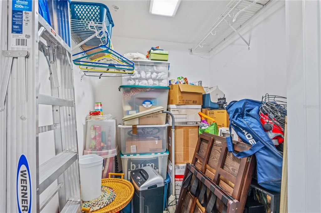 For Sale: $609,000 (3 beds, 3 baths, 1884 Square Feet)