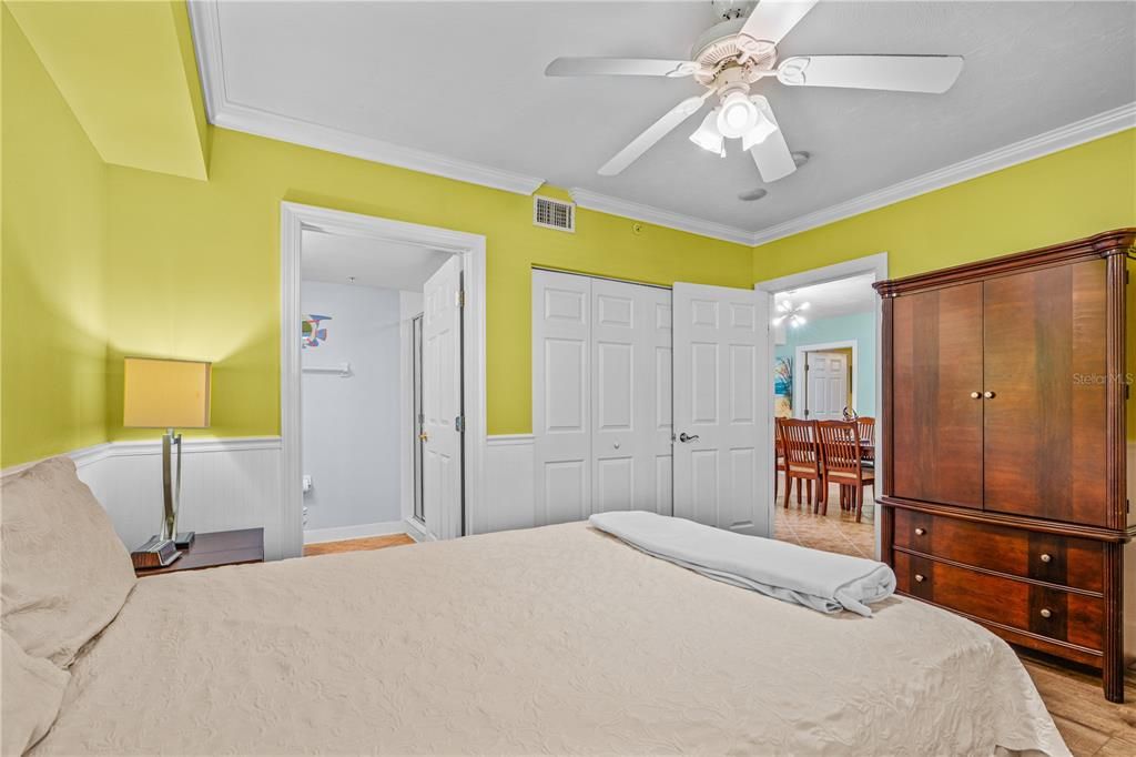 For Sale: $609,000 (3 beds, 3 baths, 1884 Square Feet)