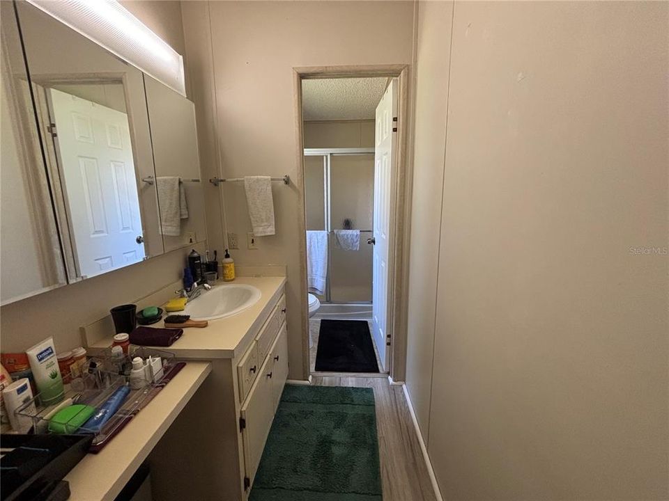 For Sale: $159,900 (2 beds, 2 baths, 1601 Square Feet)