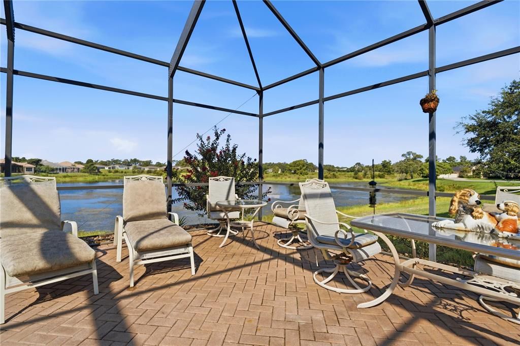 En Venta: $479,000 (3 camas, 2 baños, 2439 Pies cuadrados)
