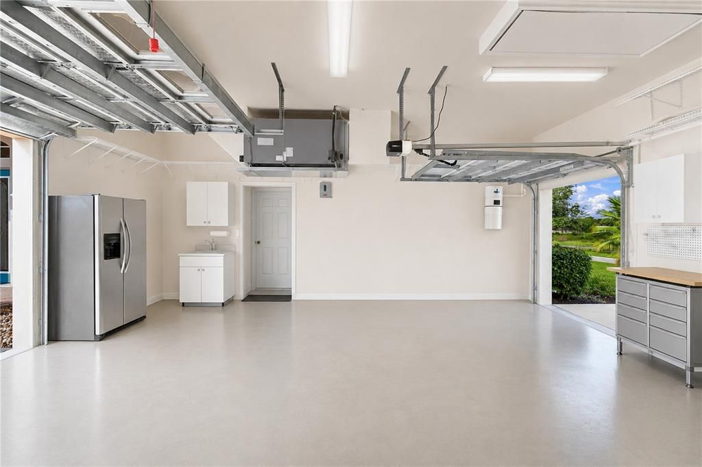 En Venta: $479,000 (3 camas, 2 baños, 2439 Pies cuadrados)
