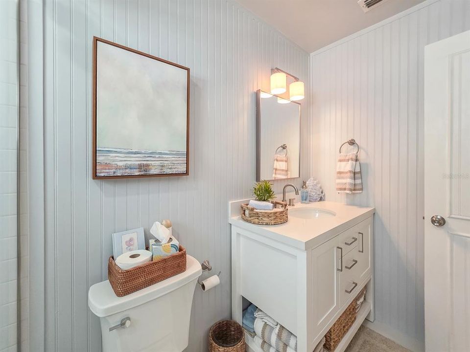 For Sale: $609,000 (3 beds, 2 baths, 1389 Square Feet)