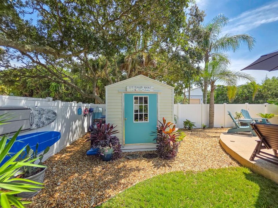 For Sale: $609,000 (3 beds, 2 baths, 1389 Square Feet)