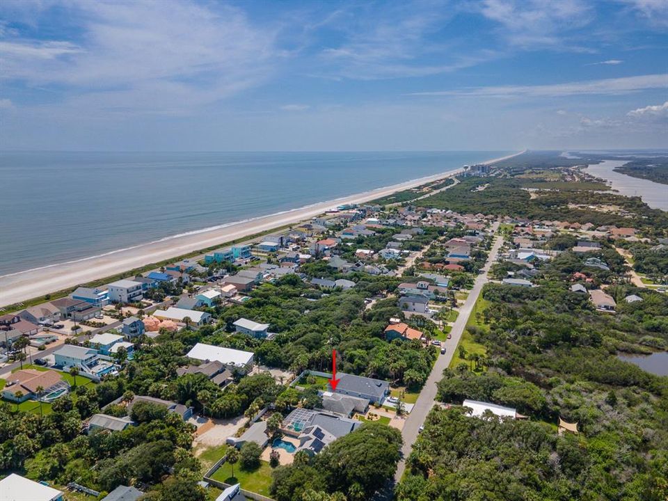 For Sale: $609,000 (3 beds, 2 baths, 1389 Square Feet)