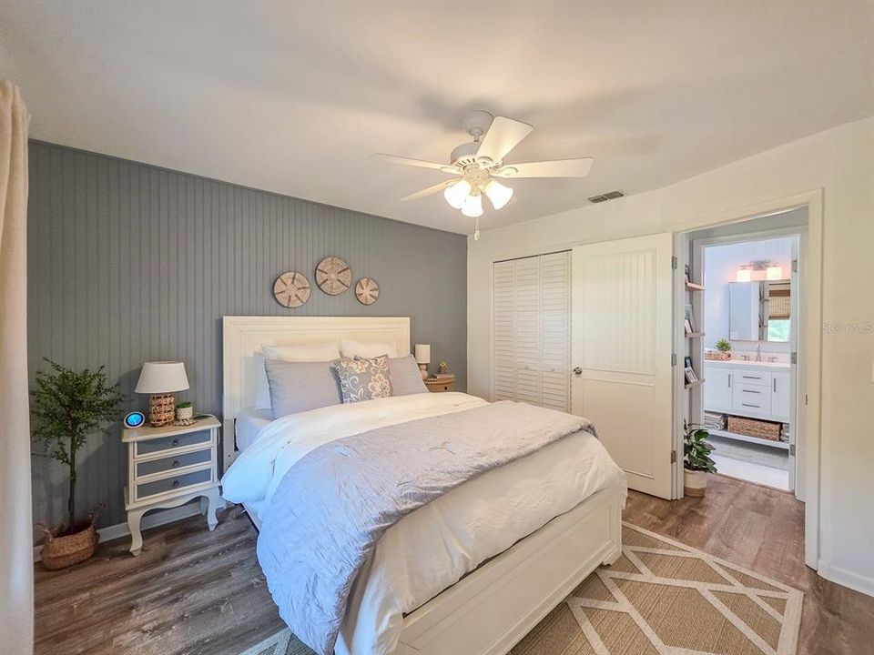 For Sale: $609,000 (3 beds, 2 baths, 1389 Square Feet)
