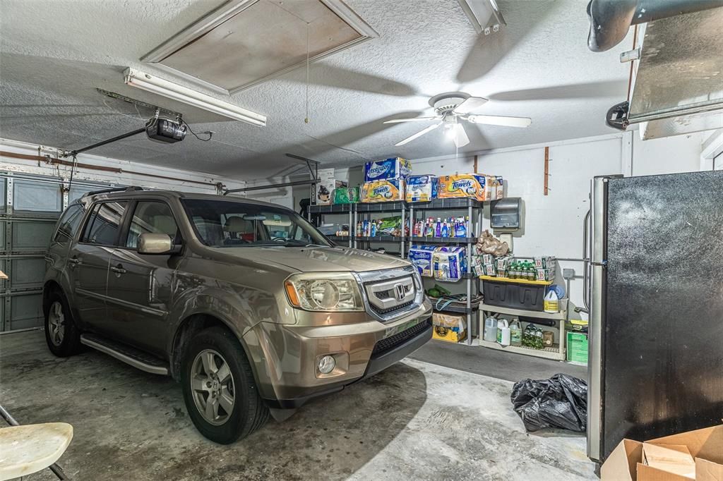 For Sale: $525,000 (3 beds, 3 baths, 2128 Square Feet)