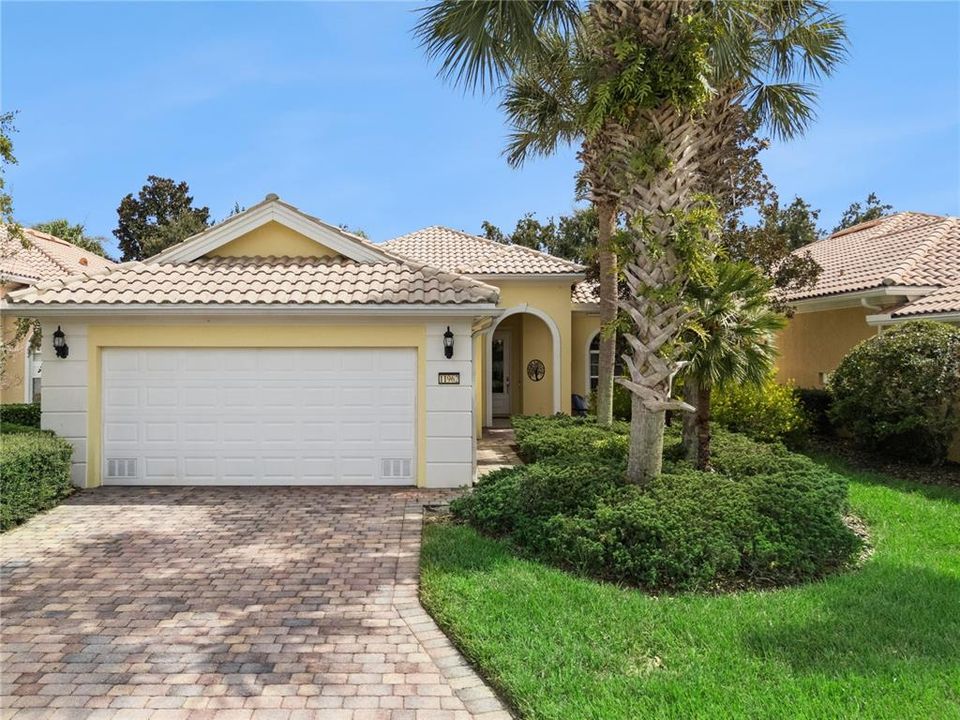 For Sale: $659,000 (3 beds, 2 baths, 2005 Square Feet)