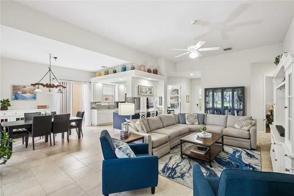 For Sale: $659,000 (3 beds, 2 baths, 2005 Square Feet)