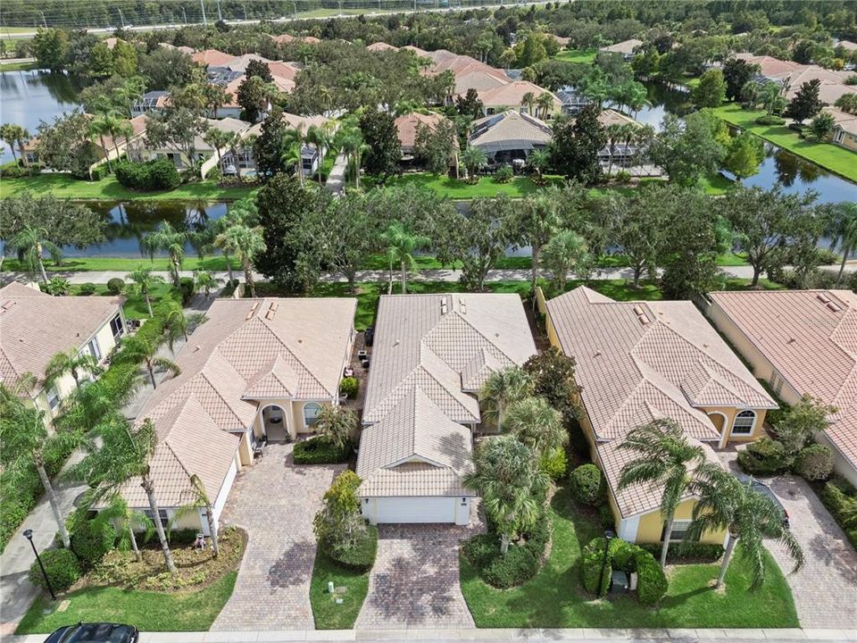 For Sale: $659,000 (3 beds, 2 baths, 2005 Square Feet)