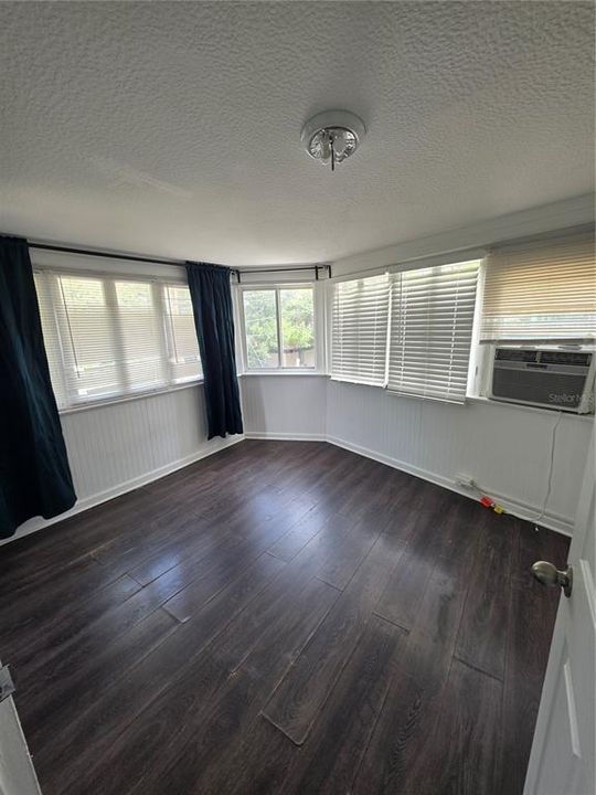 En Renta: $1,895 (2 camas, 1 baños, 820 Pies cuadrados)