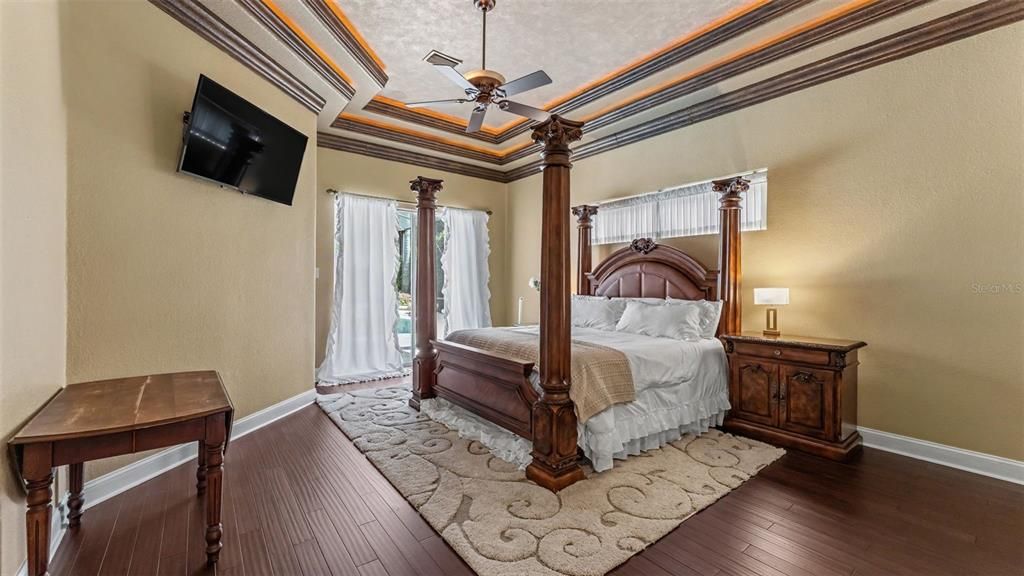 For Sale: $1,200,000 (5 beds, 3 baths, 3645 Square Feet)