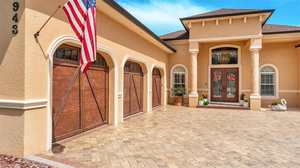 For Sale: $1,200,000 (5 beds, 3 baths, 3645 Square Feet)