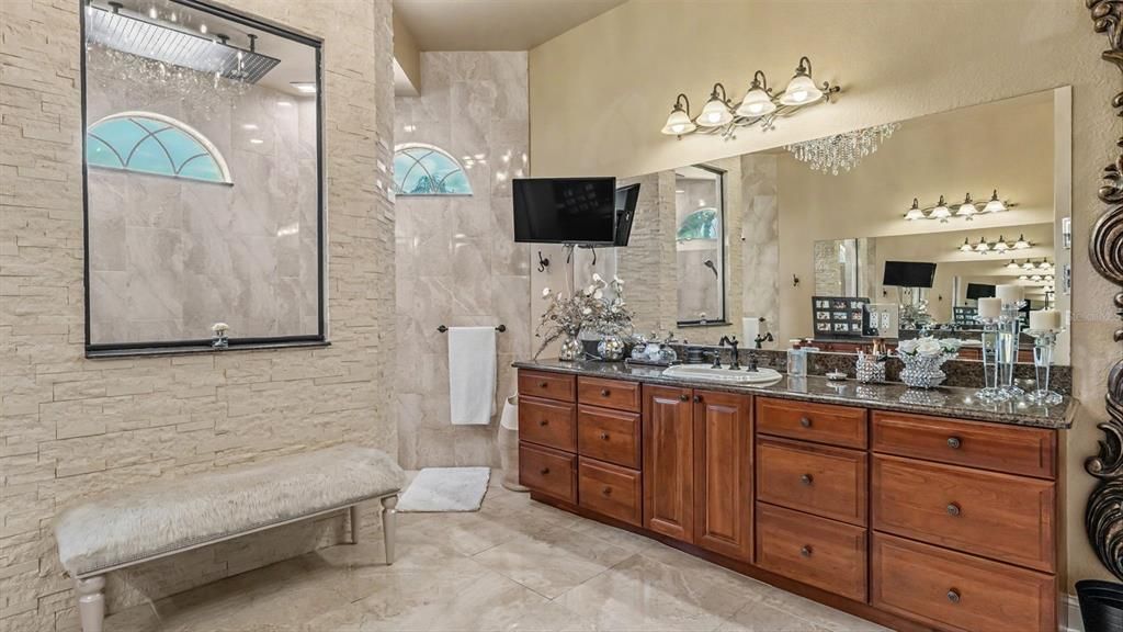 For Sale: $1,200,000 (5 beds, 3 baths, 3645 Square Feet)