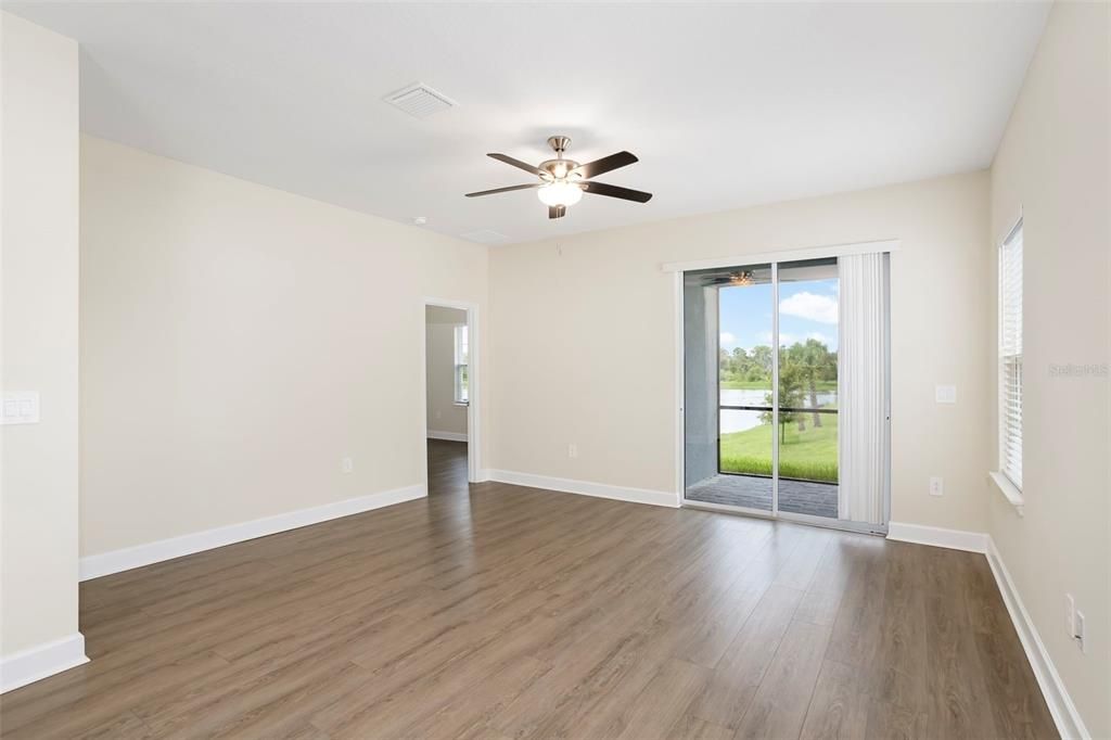 En Venta: $399,000 (3 camas, 2 baños, 1494 Pies cuadrados)