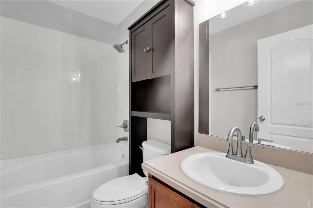 En Venta: $295,500 (3 camas, 2 baños, 1544 Pies cuadrados)