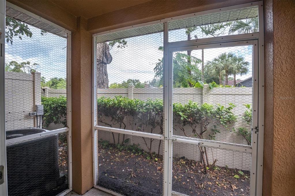 En Venta: $295,500 (3 camas, 2 baños, 1544 Pies cuadrados)
