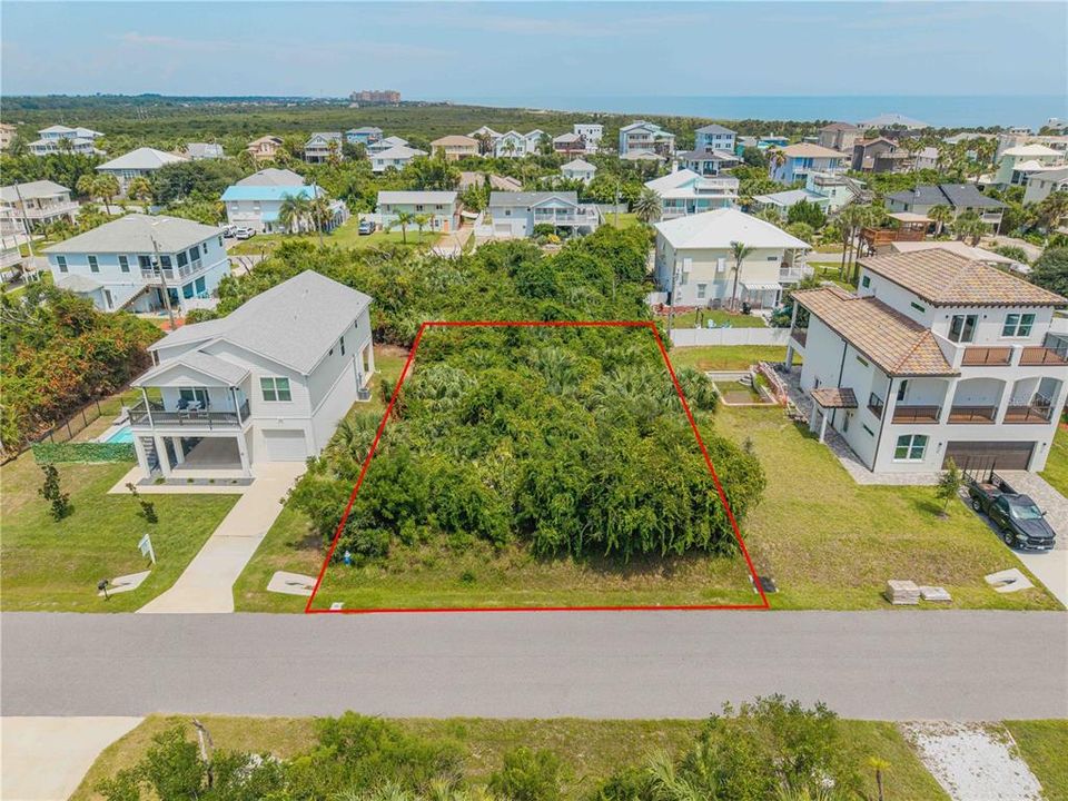 For Sale: $199,900 (0.19 acres)