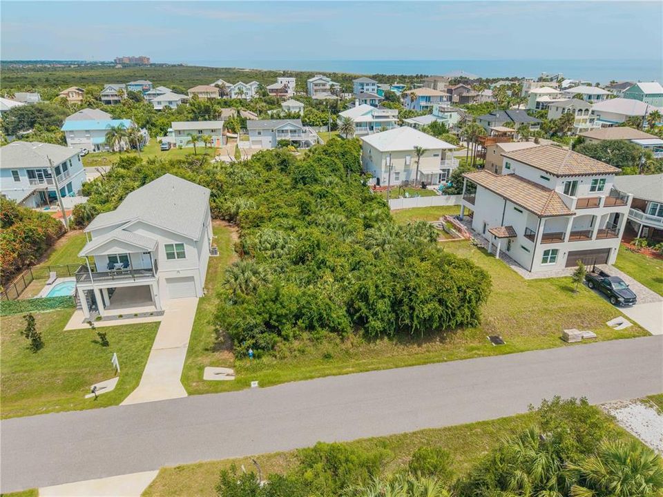 For Sale: $199,900 (0.19 acres)