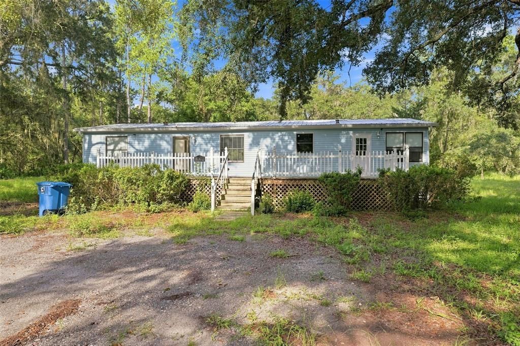 For Sale: $349,900 (3 beds, 2 baths, 1512 Square Feet)