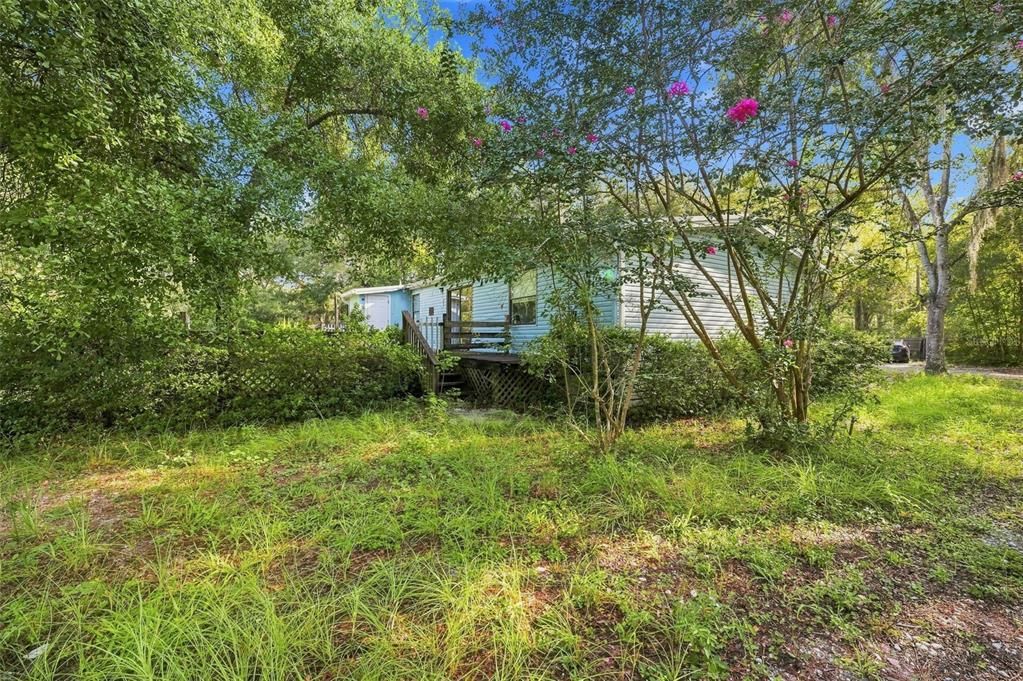 For Sale: $349,900 (3 beds, 2 baths, 1512 Square Feet)