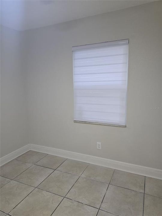 For Rent: $1,400 (2 beds, 1 baths, 3456 Square Feet)