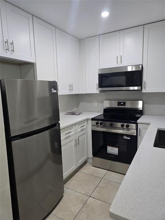 For Rent: $1,400 (2 beds, 1 baths, 3456 Square Feet)