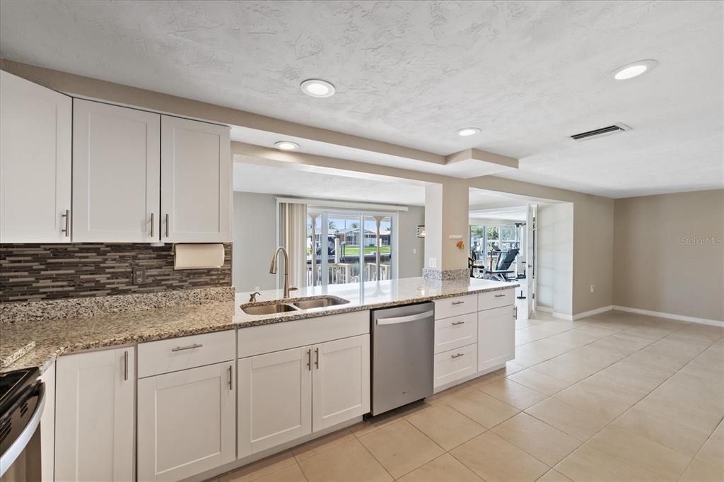 For Sale: $499,000 (3 beds, 2 baths, 1840 Square Feet)