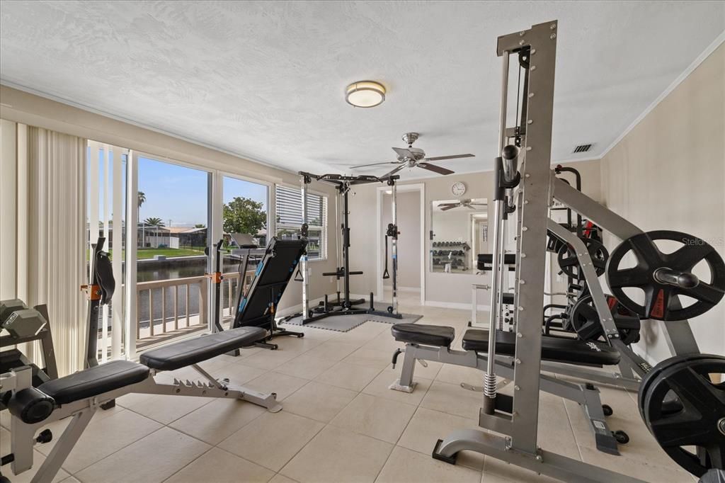 For Sale: $499,000 (3 beds, 2 baths, 1840 Square Feet)