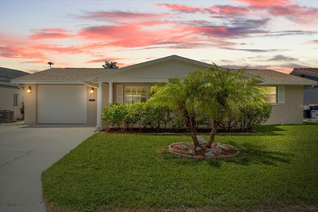 For Sale: $499,000 (3 beds, 2 baths, 1840 Square Feet)