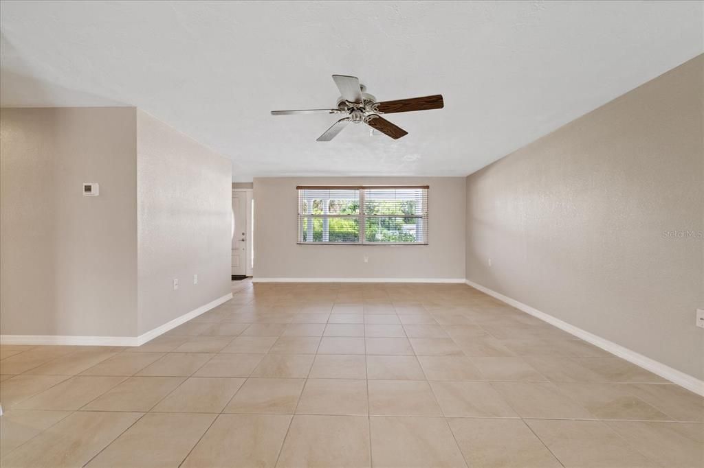 For Sale: $499,000 (3 beds, 2 baths, 1840 Square Feet)
