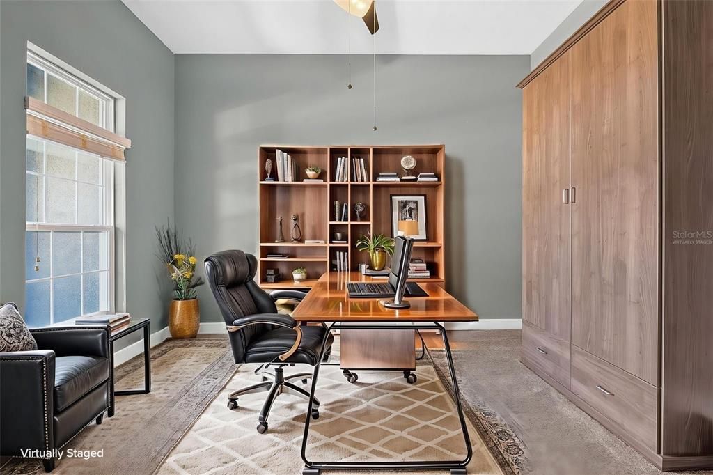 En Venta: $654,900 (5 camas, 3 baños, 2822 Pies cuadrados)