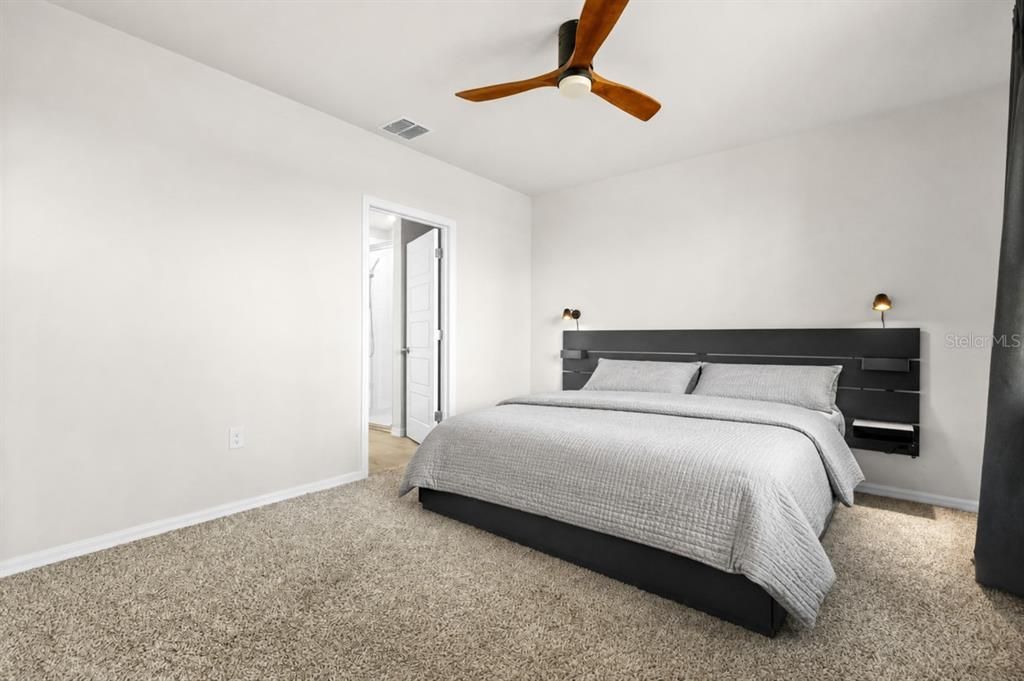 For Sale: $314,900 (3 beds, 2 baths, 1484 Square Feet)
