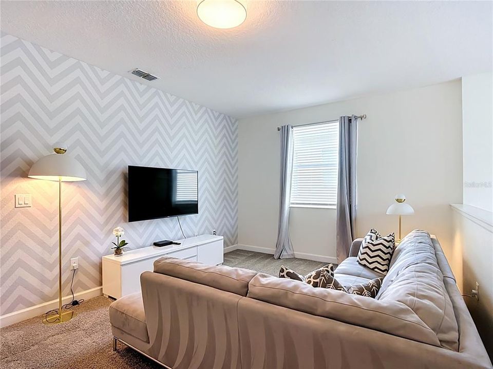 En Venta: $680,000 (5 camas, 5 baños, 3292 Pies cuadrados)