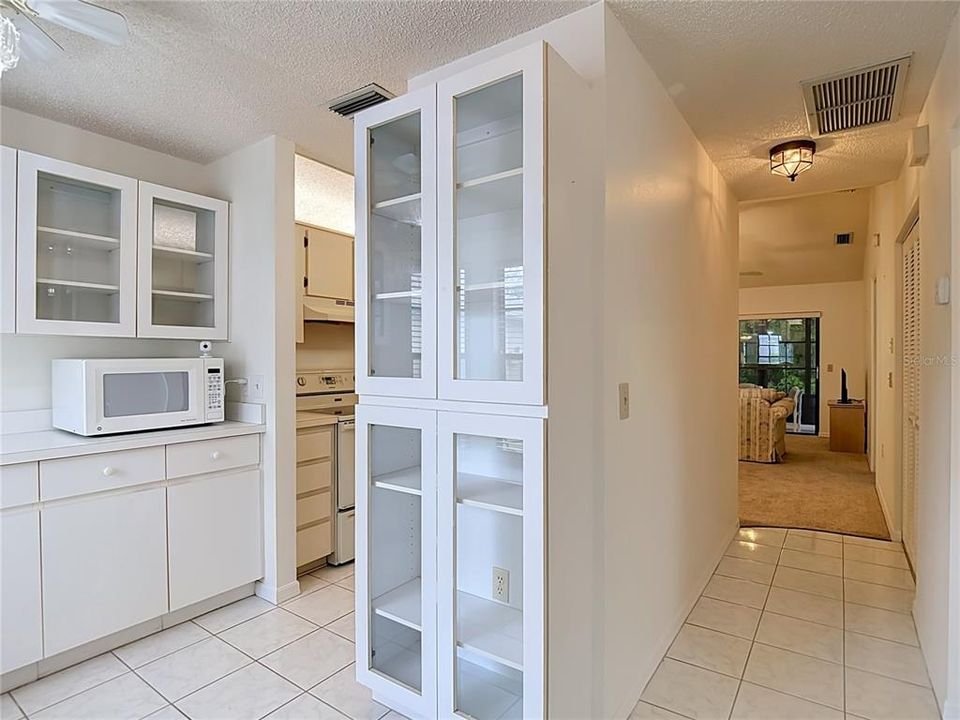 En Venta: $179,900 (2 camas, 2 baños, 907 Pies cuadrados)