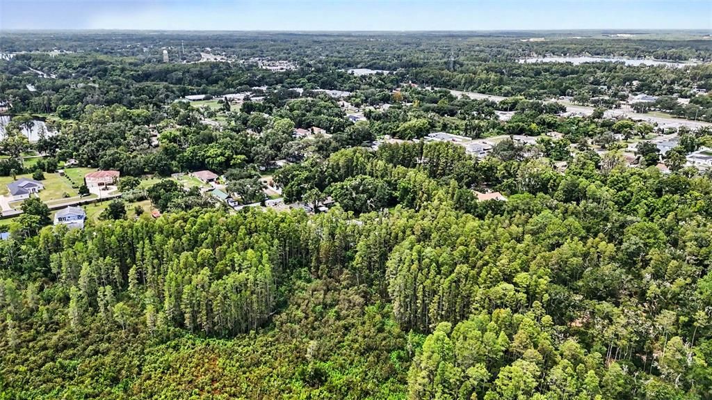 待售: $100,000 (0.57 acres)
