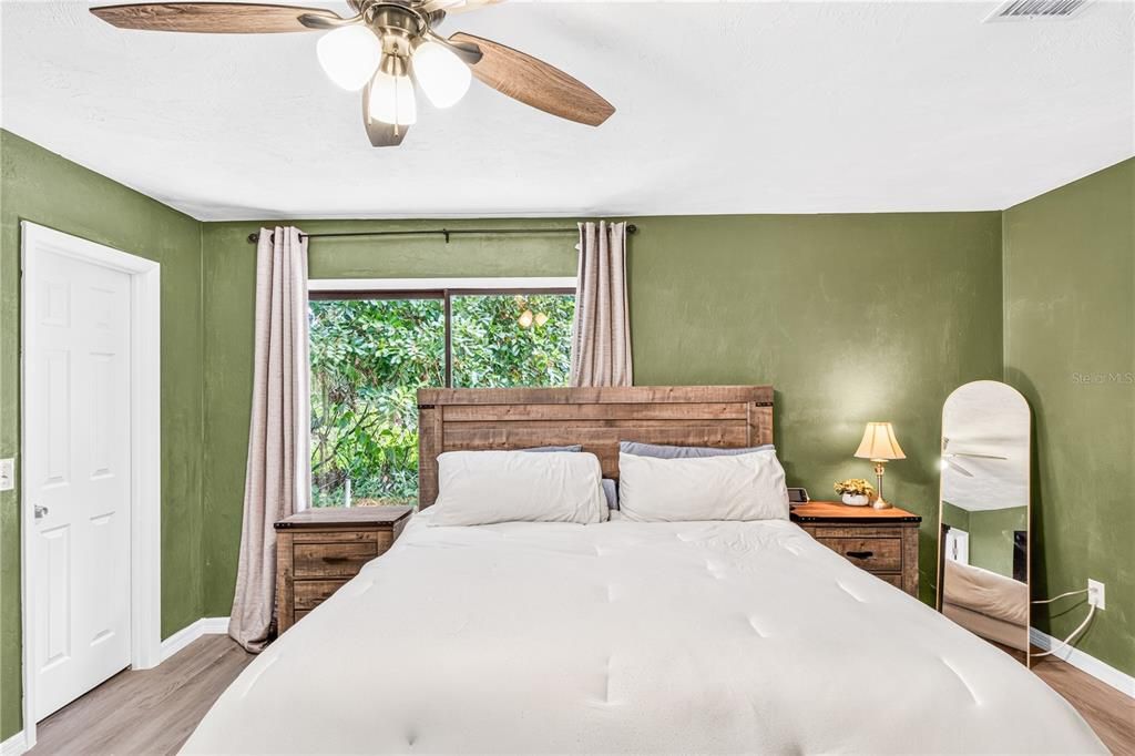 En Venta: $295,000 (3 camas, 2 baños, 1344 Pies cuadrados)