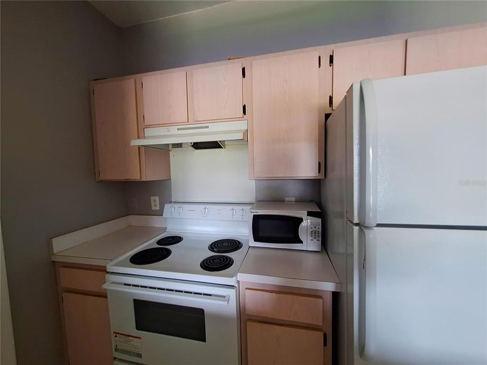 В аренду: $1,150 (1 спален, 1 ванн, 730 Квадратных фут)
