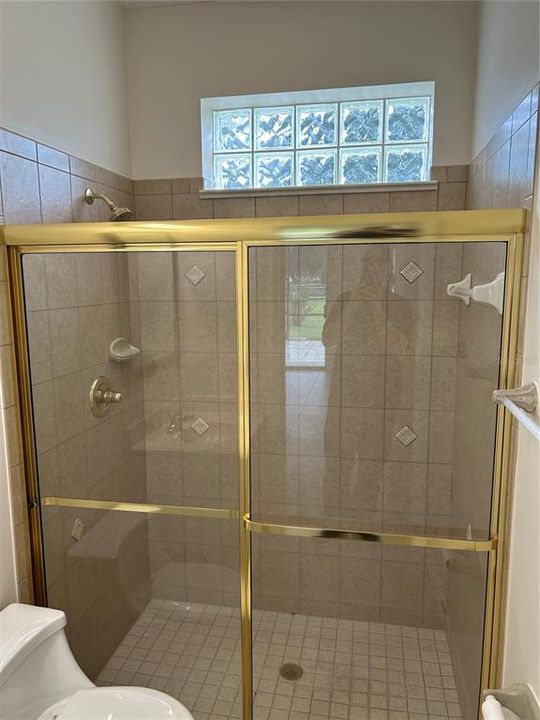 В аренду: $4,500 (4 спален, 3 ванн, 2822 Квадратных фут)
