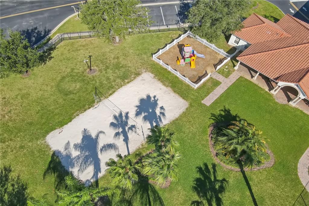 For Sale: $437,000 (4 beds, 3 baths, 1895 Square Feet)