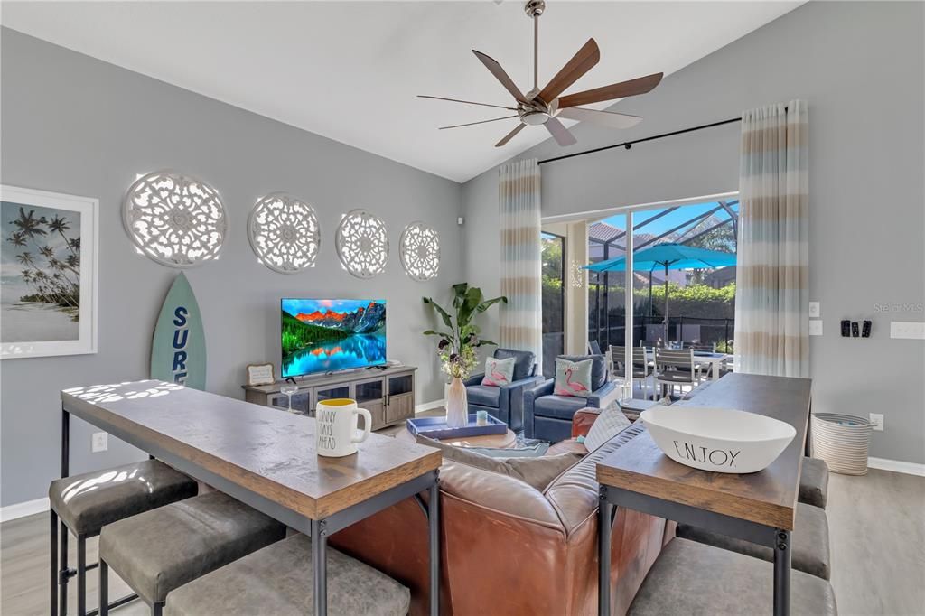 For Sale: $437,000 (4 beds, 3 baths, 1895 Square Feet)